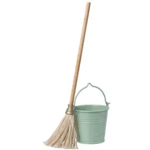 2018 Maileg Bucket & Mop