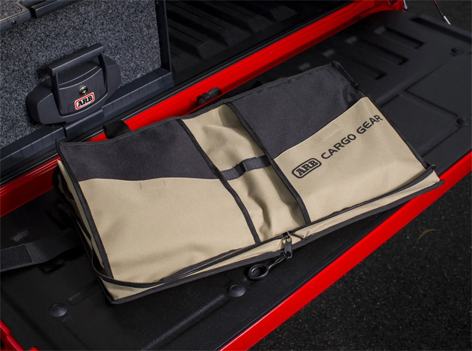 ARB ARB-4344 Utility Case; 18 Storage Pockets; Heavy-Duty Poly Oxford Material;