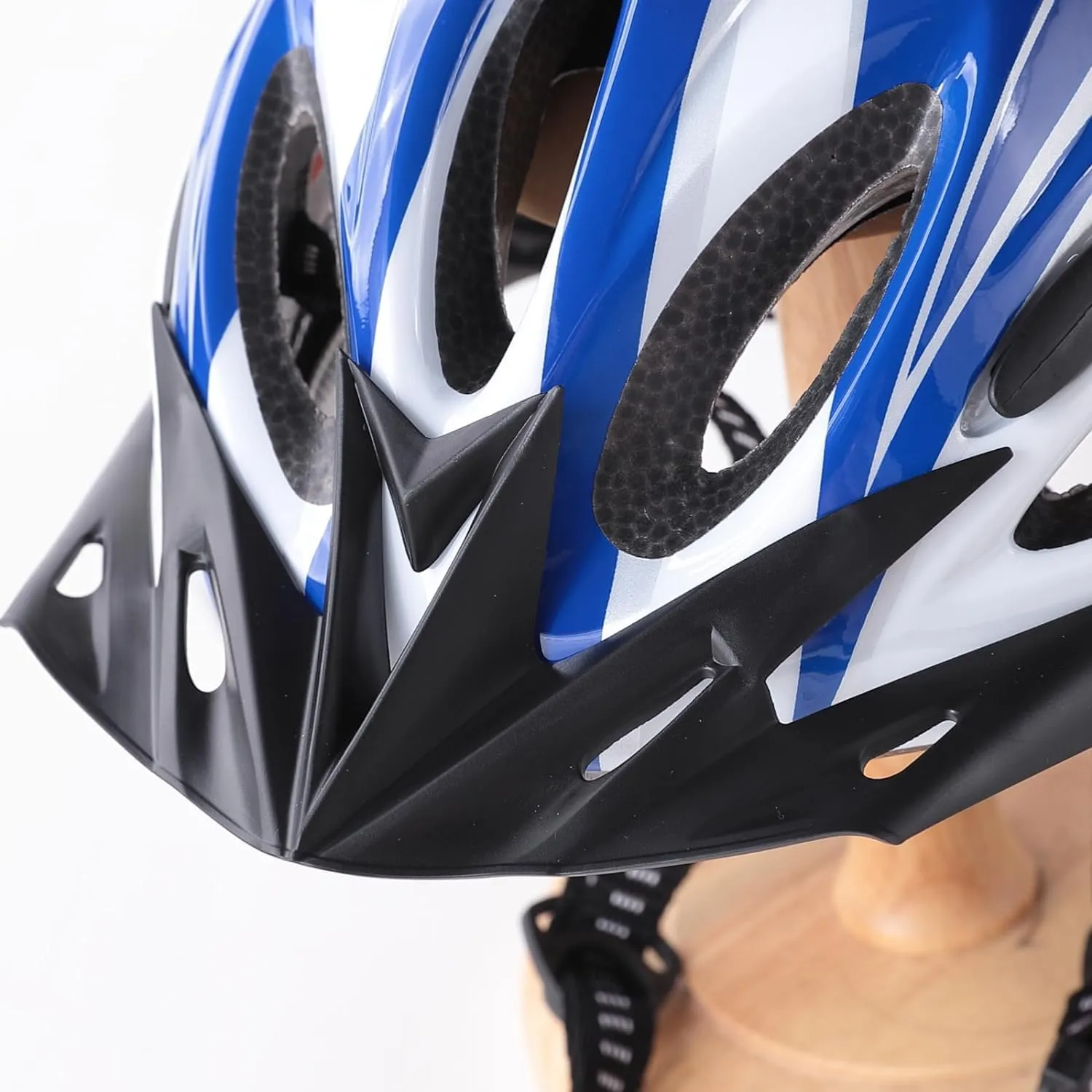 Kuber Industries Cycling Helmet with Detachable Visor|Helmet for Mountain, Road Bike & Skating|Breathable & Adjustable Bicycle Helmet|Ideal for Adults and Kid-Pack of 5 (White)