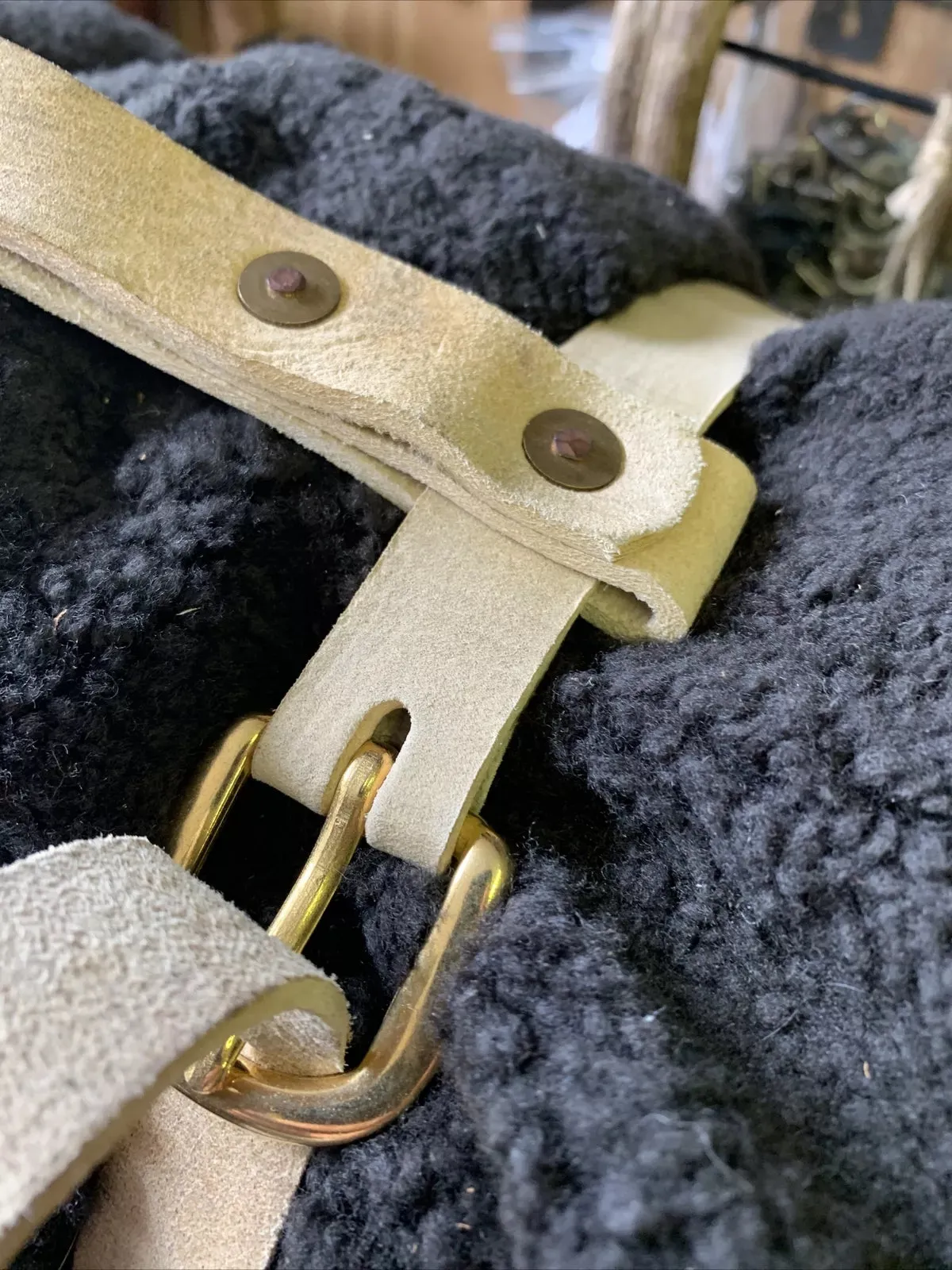 Leather blanket, bedroll & tarp carry straps with handle