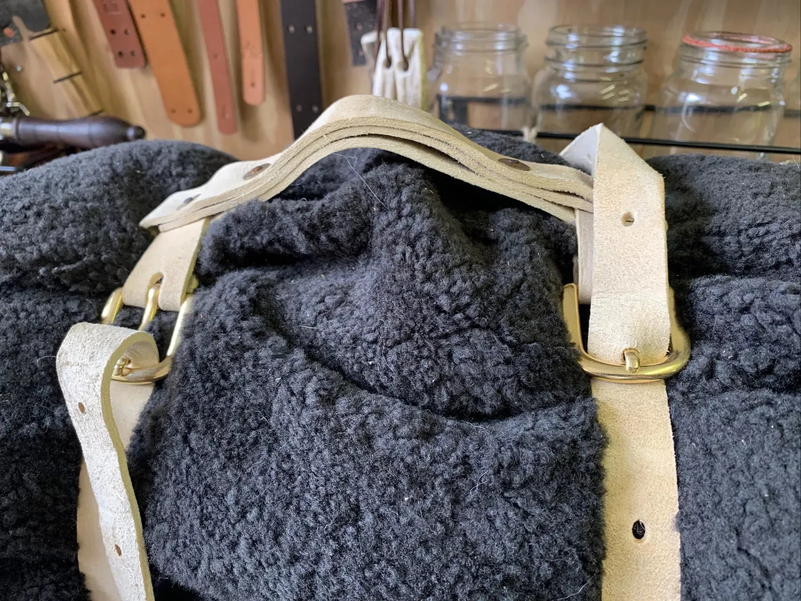Leather blanket, bedroll & tarp carry straps with handle